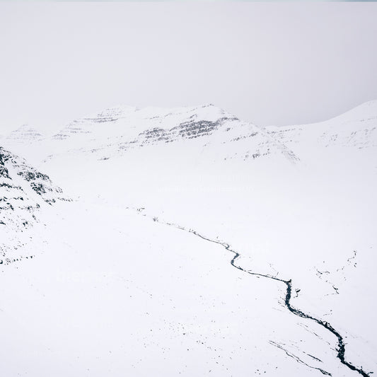 Ytrárfjall in Winter Light