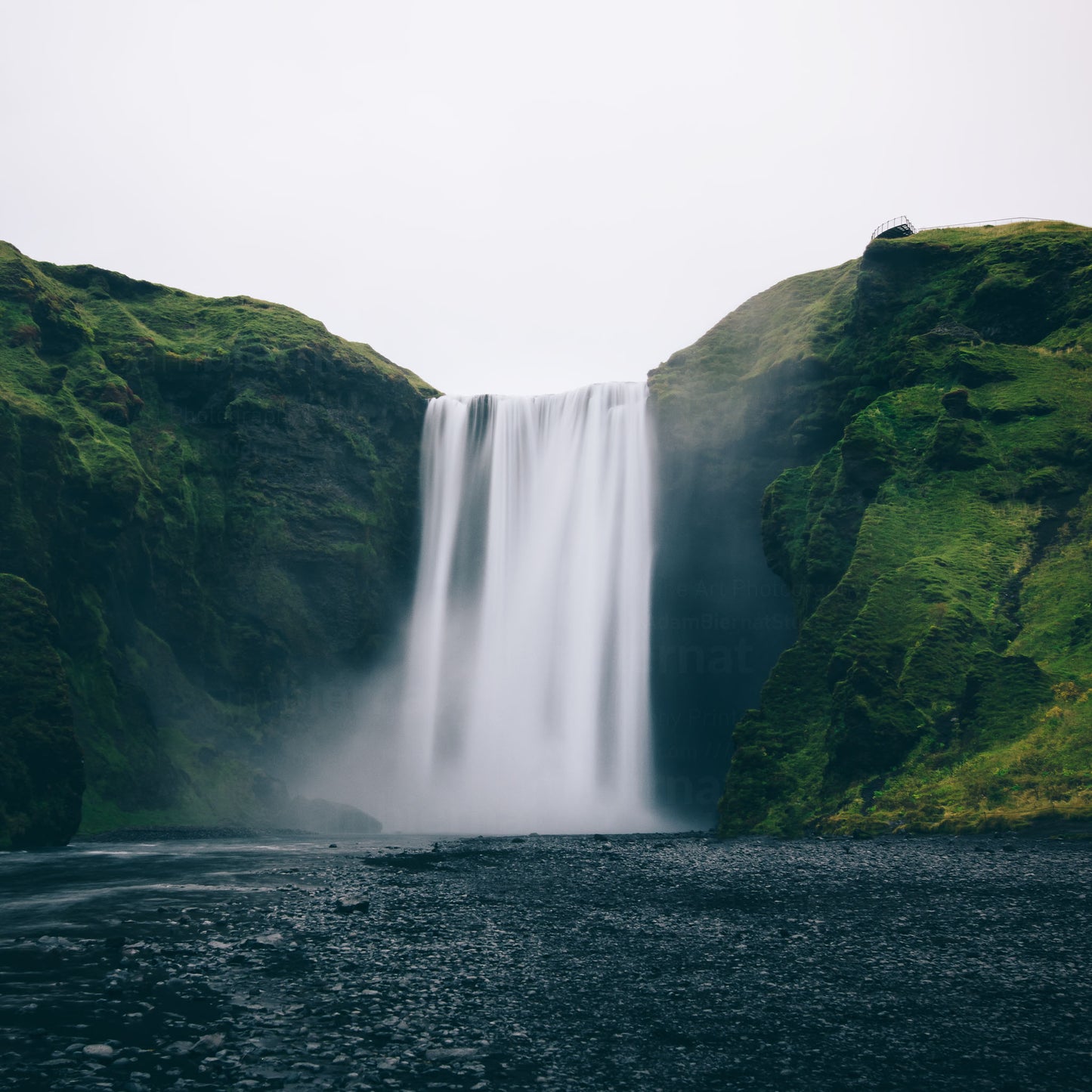 Skógafoss Waterfall